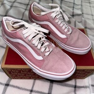 Vans Old Skool Shoes (Foxglove)